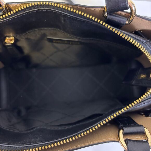 Michael Kors Black Leather Reed Center Logo MK Satchel Purse - Picture 11 of 13